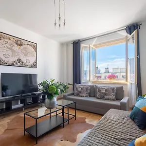 Castle View Apartment